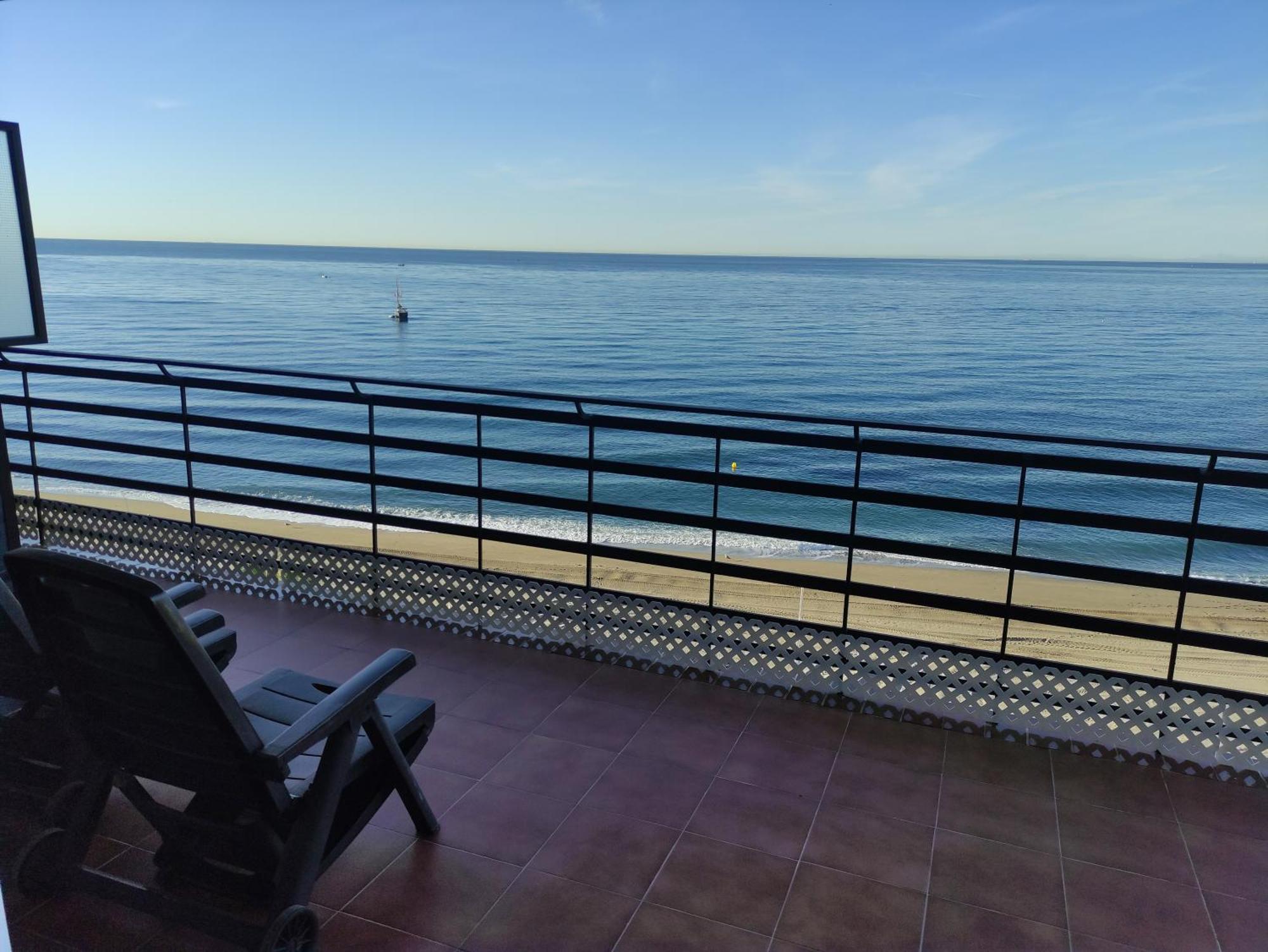 Apartment In Marbella First Line Beach Apto 4-6 المظهر الخارجي الصورة